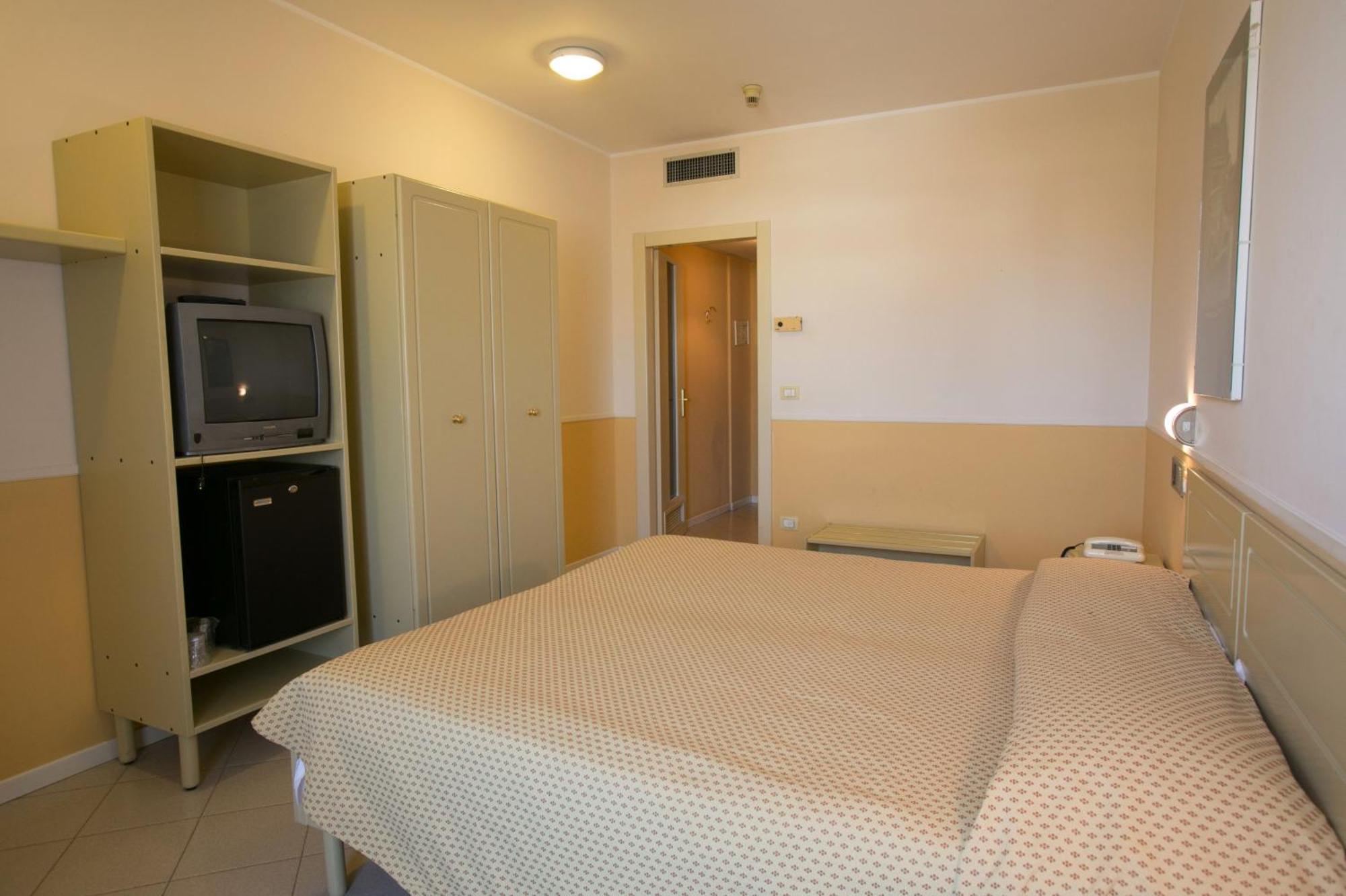 Hotel Salsello Bisceglie Exterior photo