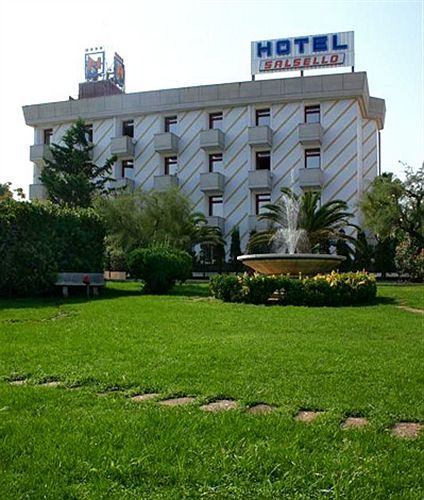 Hotel Salsello Bisceglie Exterior photo